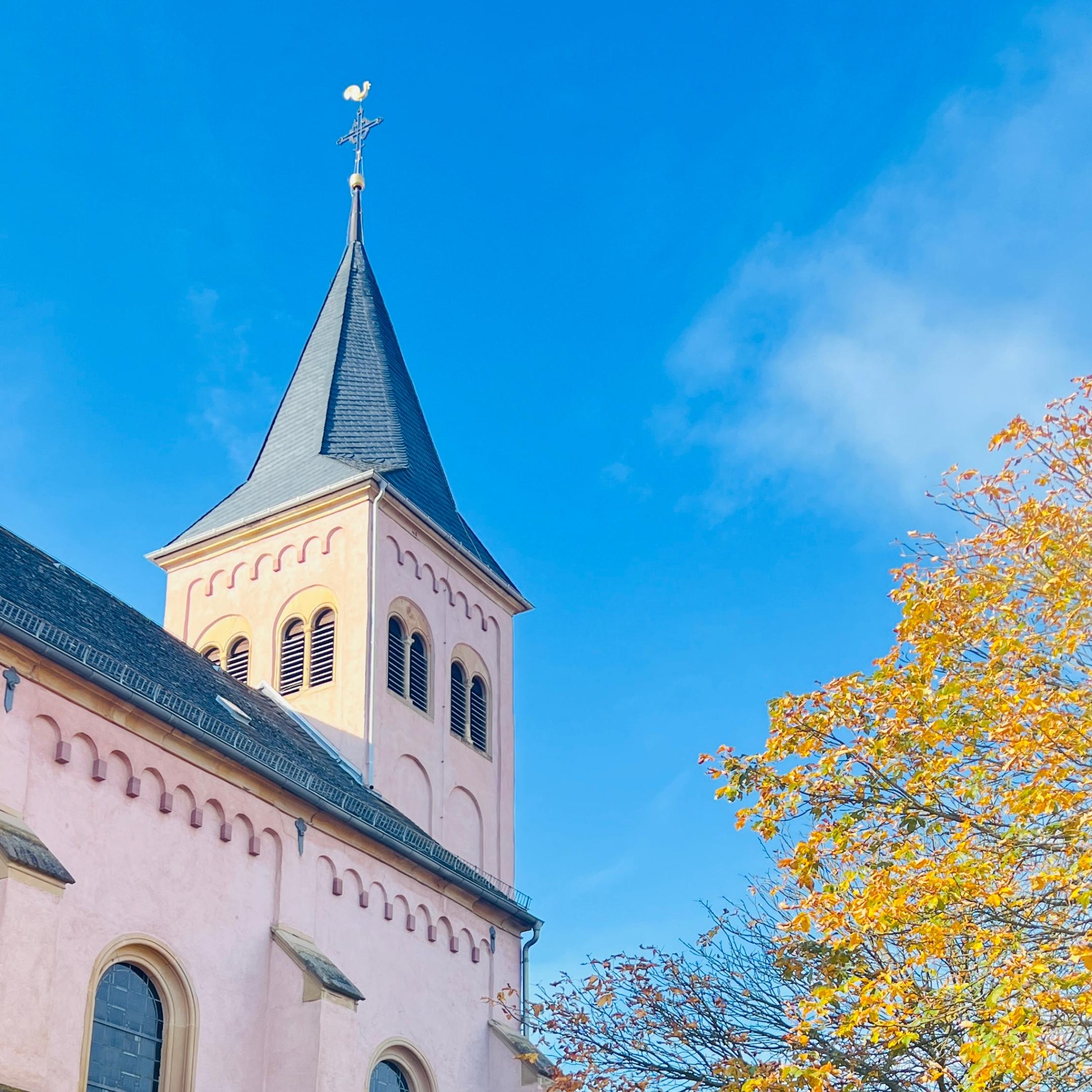 Roxheim Kirche 2 (c) VH Roxheim Kirche 2